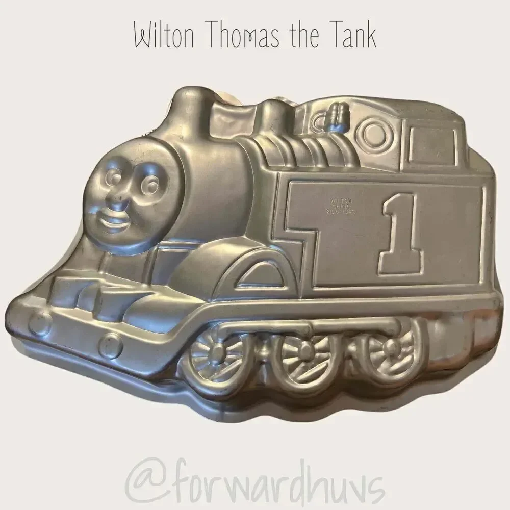 Wilton Cake Pan - Model 2105-1349 - Preowned